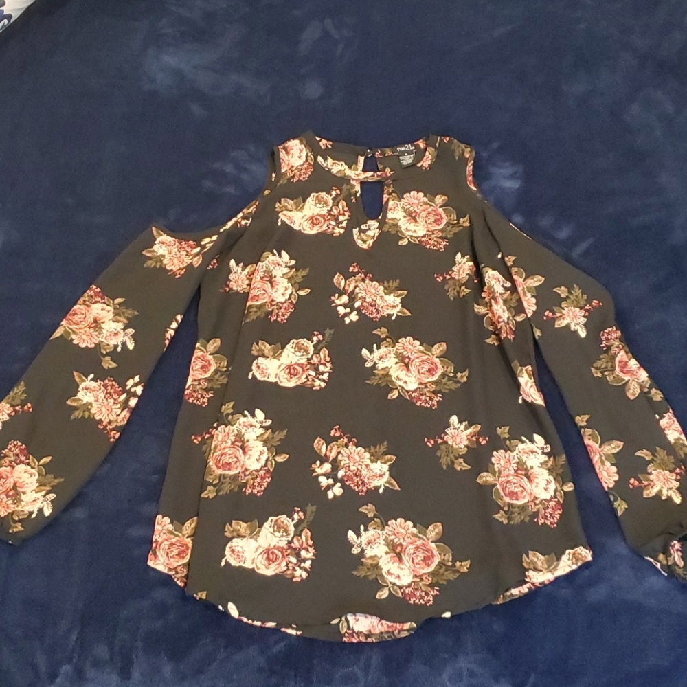 Long-sleeved, cold shoulder, floral blouse